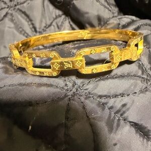 Gold Link Logo-Engraved Bracelet